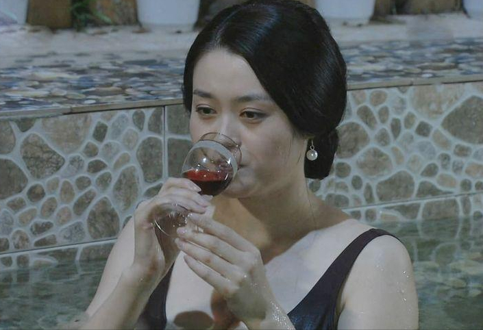 从打工妹到"御用媳妇",她被赵本山力捧17年,如今40岁仍单身