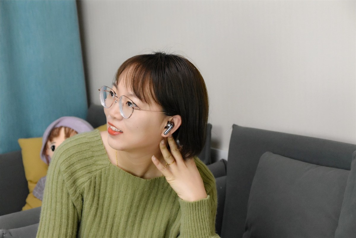 智慧降噪，体温AI监测，荣耀Earbuds 3 Pro买这么贵好在哪？