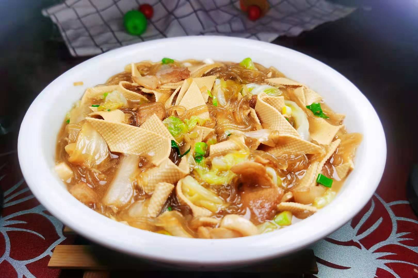 圖片[1]-【包菜炒豆皮】做法步驟圖 解饞下飯 孩子特喜歡-起舞食譜網