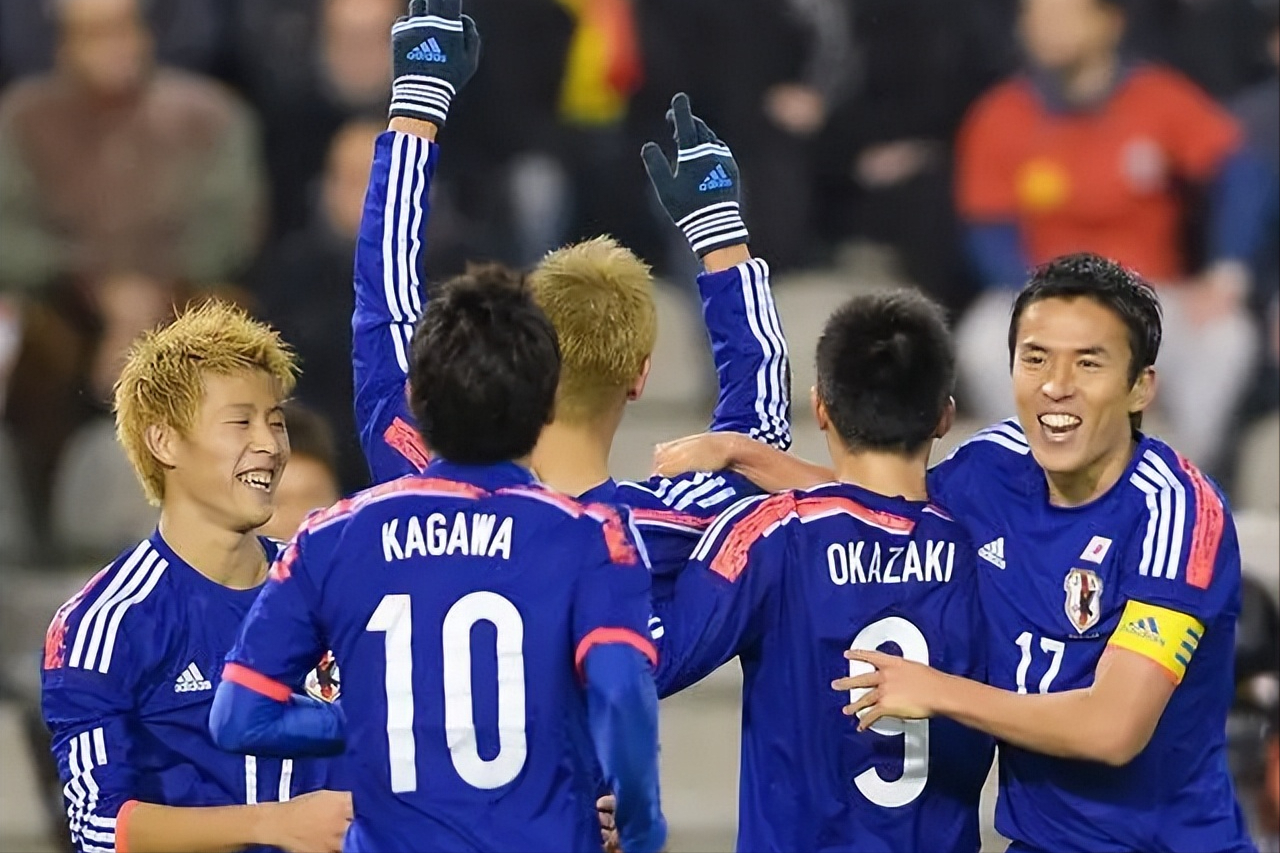 的举办,当然这本属于亚洲足球的荣光却被韩国一系列无耻的行为所掩盖