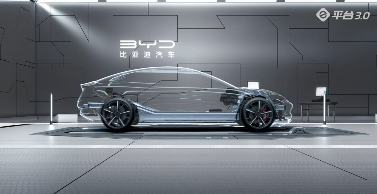 停产燃油车，专注新能源，新规划下的比亚迪海豹到底有多“香”？