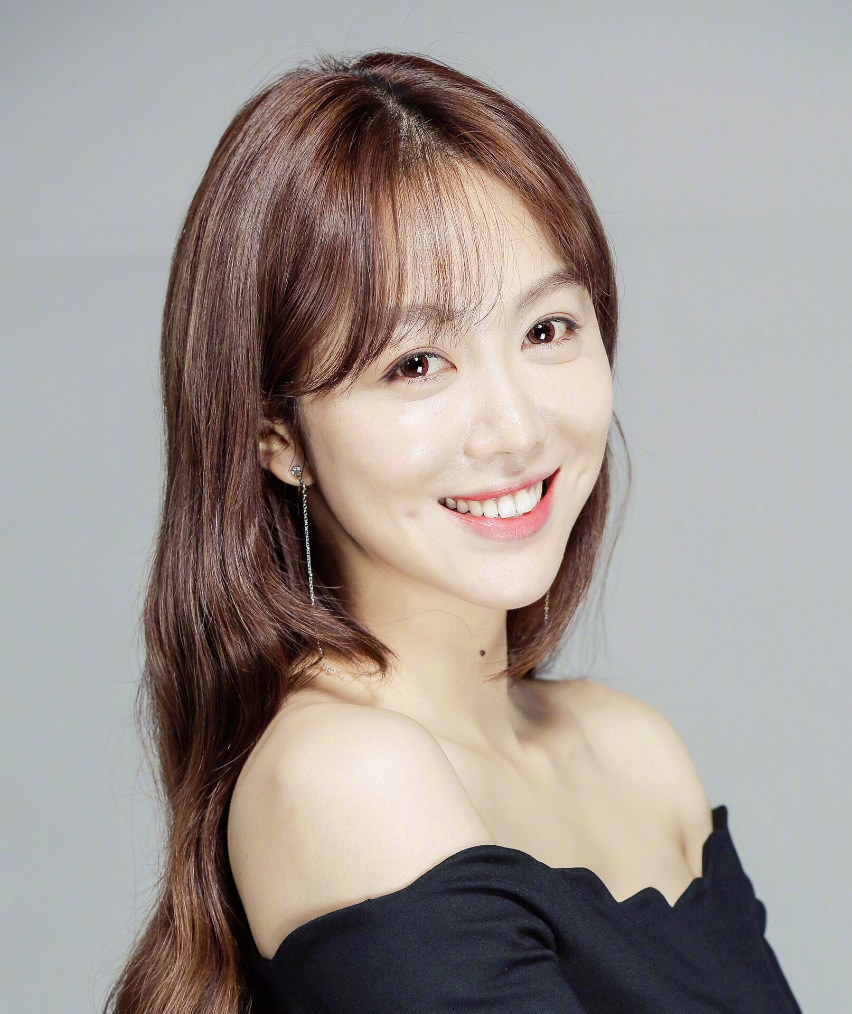 北方有佳人,绝世而独立.看看辽宁走出来的女明星,你能认识几位