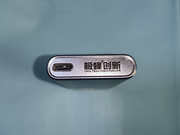 ​点火无需扇风，火上不用浇油- 极蜂等离子电弧打火机评测