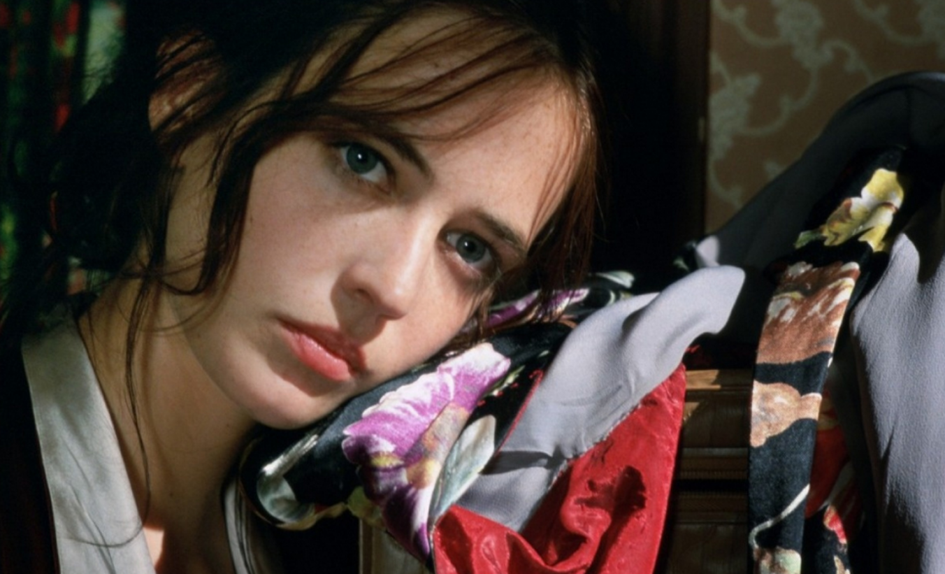 凭《戏梦巴黎》爆红的伊娃格林,她主演的这四部大尺度美剧看过吗