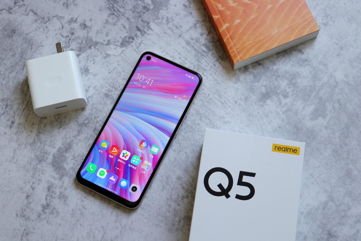 有颜有料，千元精品——真我Q5上手体验