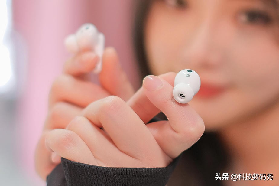 能随时检测体温的蓝牙耳机，荣耀Earbuds 3 Pro主动降噪、透传测评