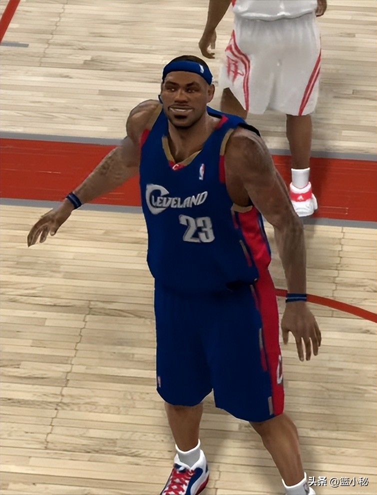 nba以前的游戏有哪些（NBA2K：2K4-2K22中詹姆斯的系列模型变化如何？曾经多少人的青春）