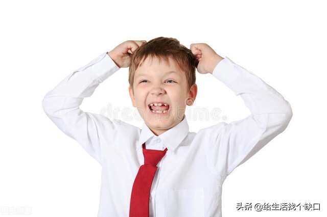 “老师，我对她有好感！”你能相信三年级的小男生会说这句话吗？