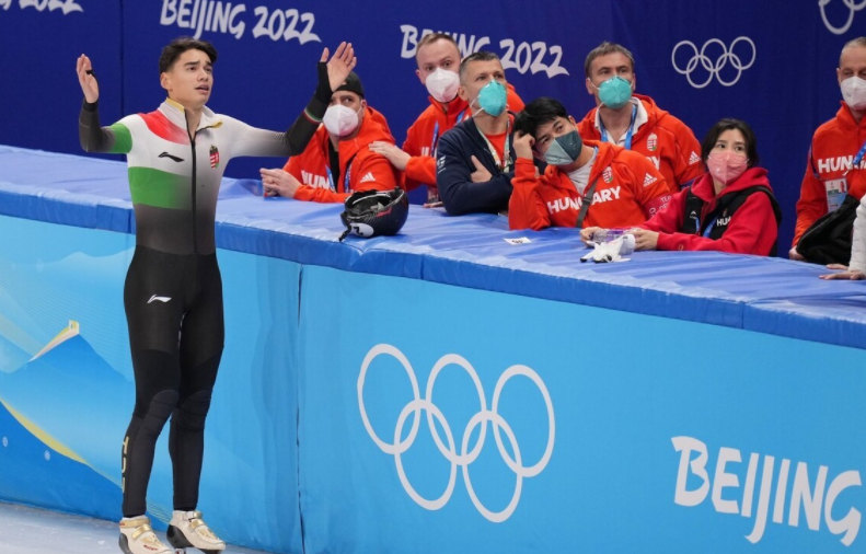 不及平昌和北京(从平昌到北京还是那个裁判长，韩国队溃败，中国在以东道主施压吗)