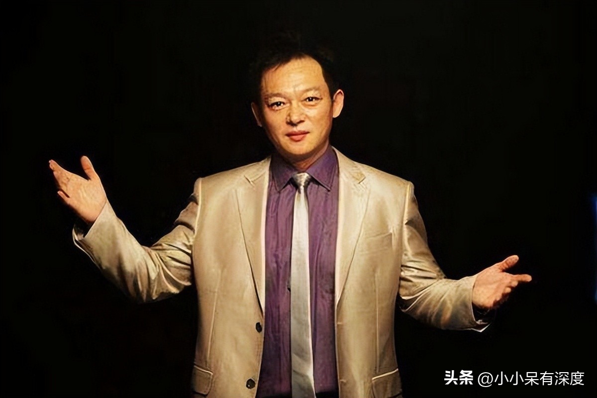 西甲中文解說哪里找（著名體育解說員蘇東，他的解說很有激情，他的前妻高敏，終獲幸福）