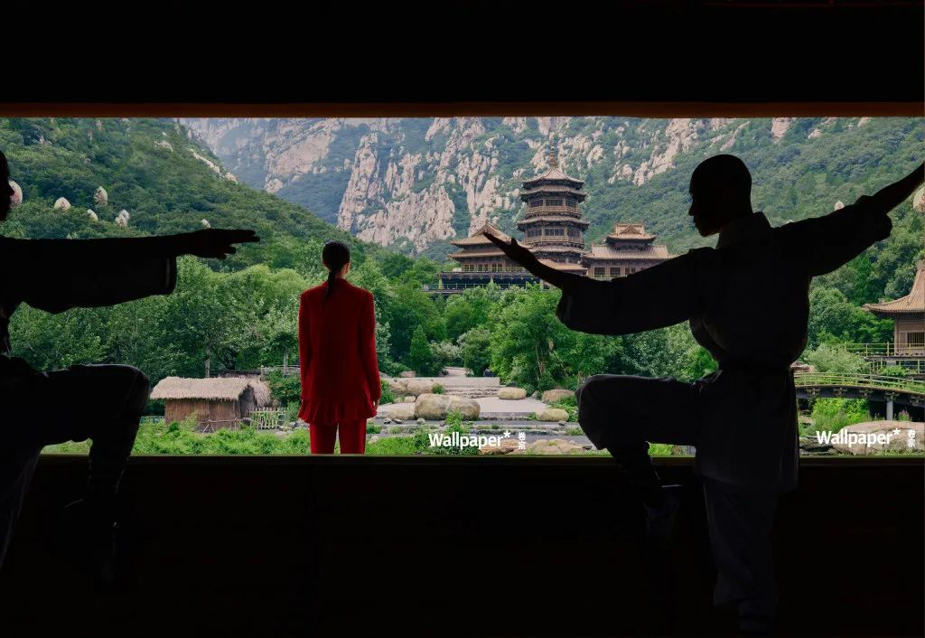 被王嘉尔颓丧风造型帅到！这些小众的宝藏杂志也太会拍了吧…