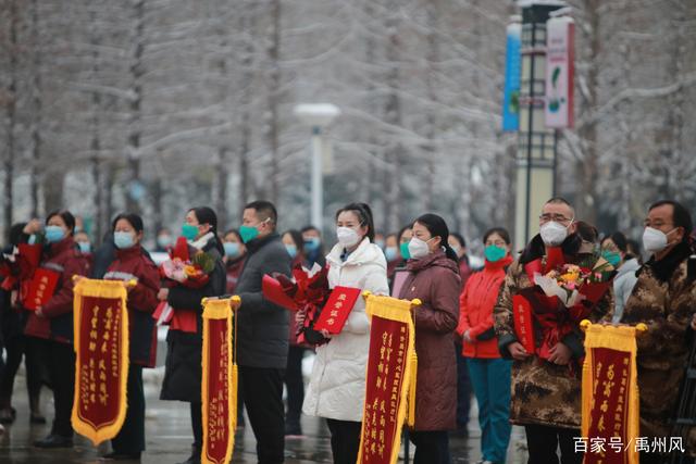 《同气连枝，共盼春来》“若不团结，任何力量都是弱小的。”