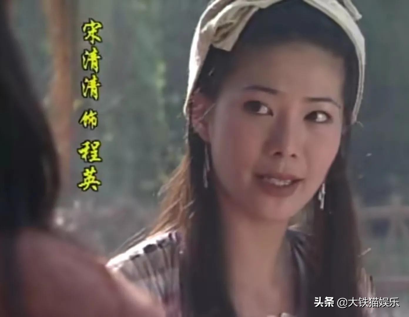 9版“程英摘面具”，谁对得起杨过惊为天人，谁让你想反手罩回去