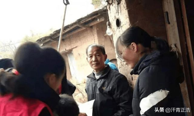 一家四口只剩她，18岁高考女孩打工挣学费：让天上的爸爸为我骄傲