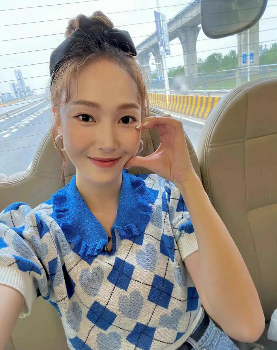 郑秀妍居然听懂了谢娜的“英语”