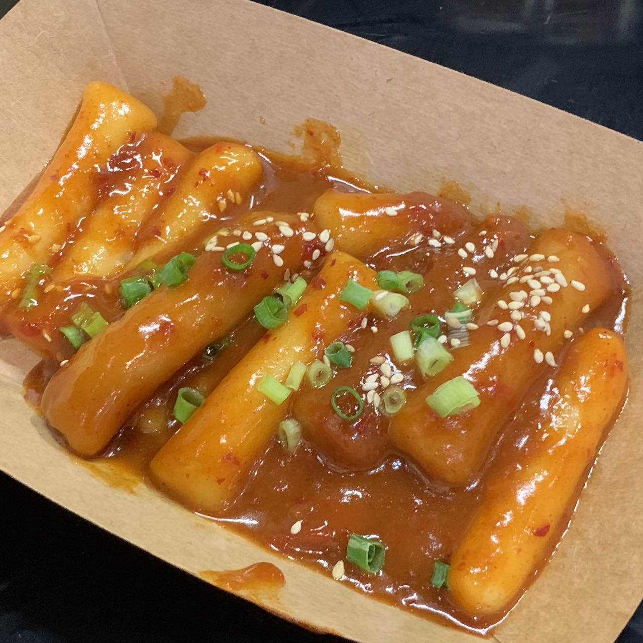做体育西路韩国(啥子怡在广州，发现离地铁站很近的美食店，你还知道哪些店啊？)