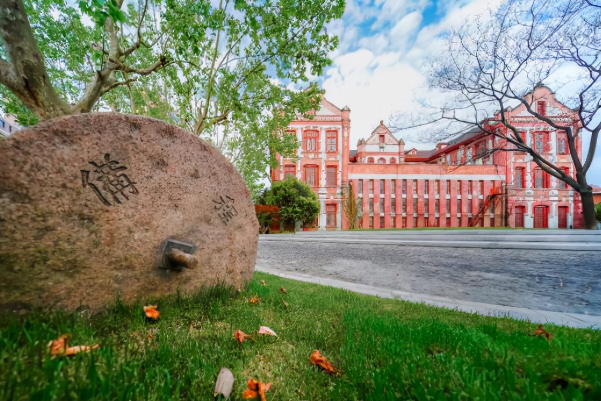 教育部直属大学排名大洗牌，复旦遗憾未进前五，上海交大进步明显