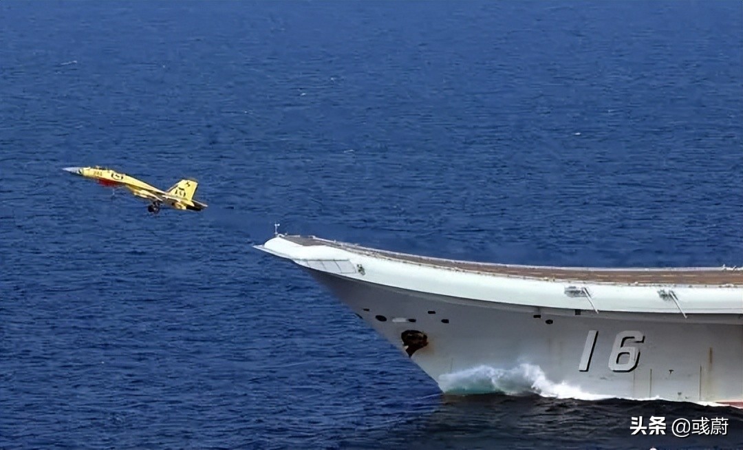 ���ϴ��������������������ˣ�����32��������״���д����豸