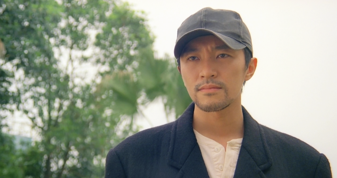 回魂夜周星驰「回魂夜周星驰出场的服装是致敬哪一部电影」