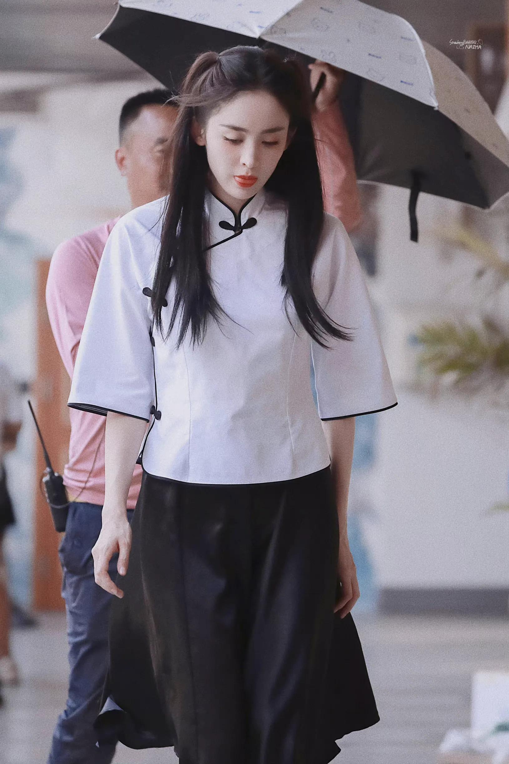 古力娜扎双马尾造型美到心里