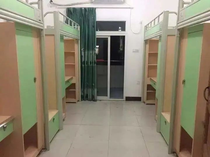 坐拥“顶流老师”“豪华宿舍”！这所高校学生满意度“超高”，值得报考！