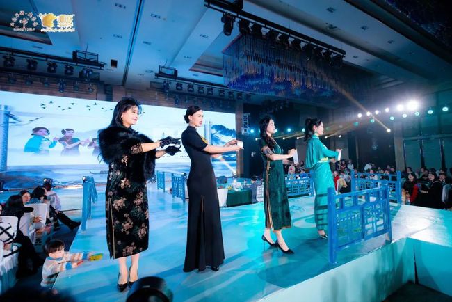 了不起的我们，肤诗华娜2021长沙年会盛典圆满落幕