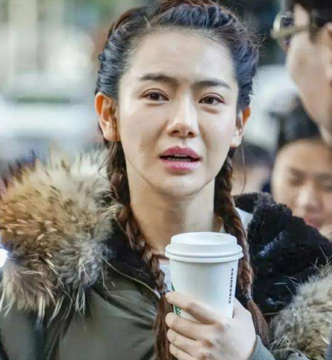 大眼睛、双眼皮才是真美女？这些单眼皮女星不挨那一刀照样好看