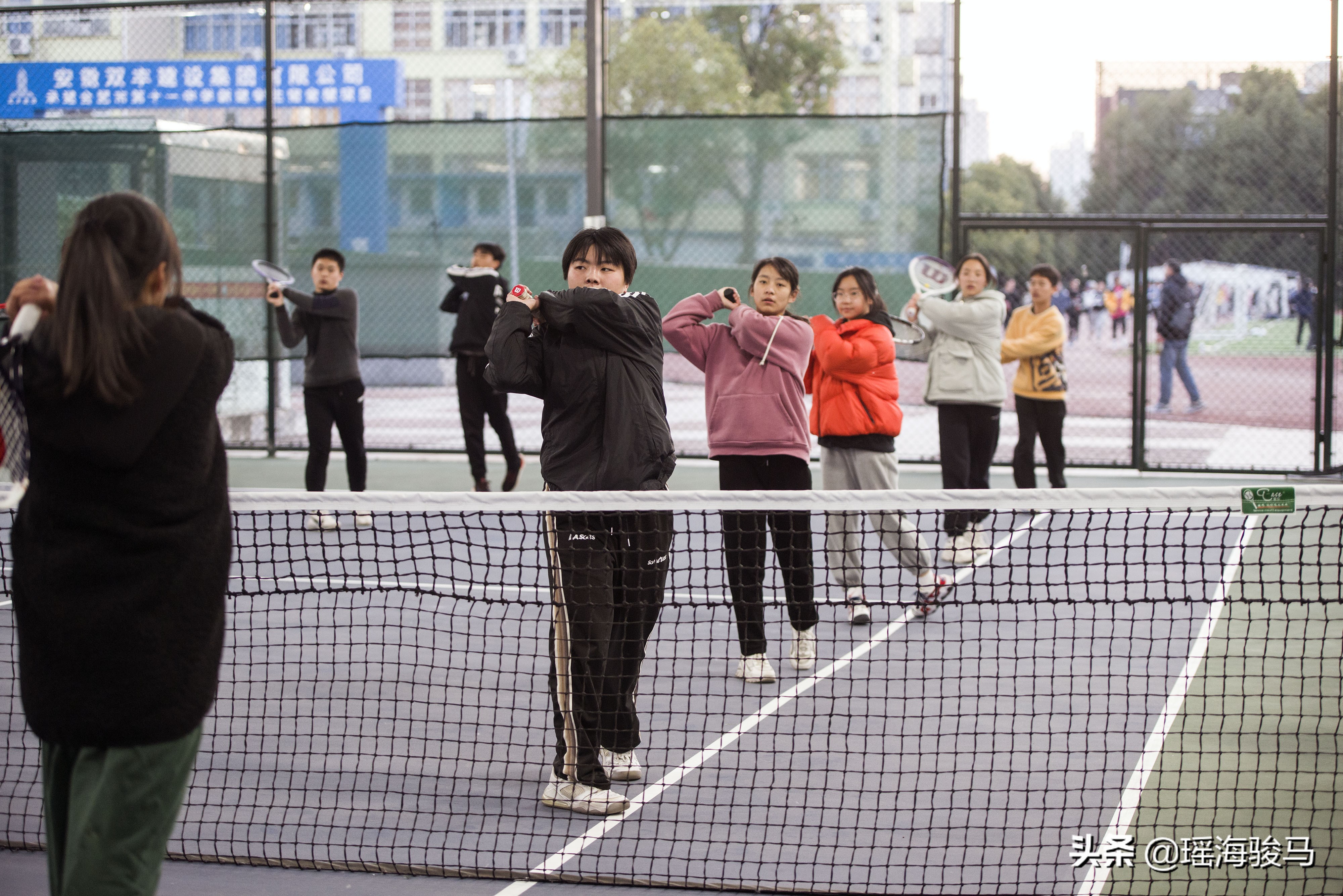 合肥哪里有学习网球的地方(安徽合肥：“课后四点半网球进校园”社团活动如约开班)