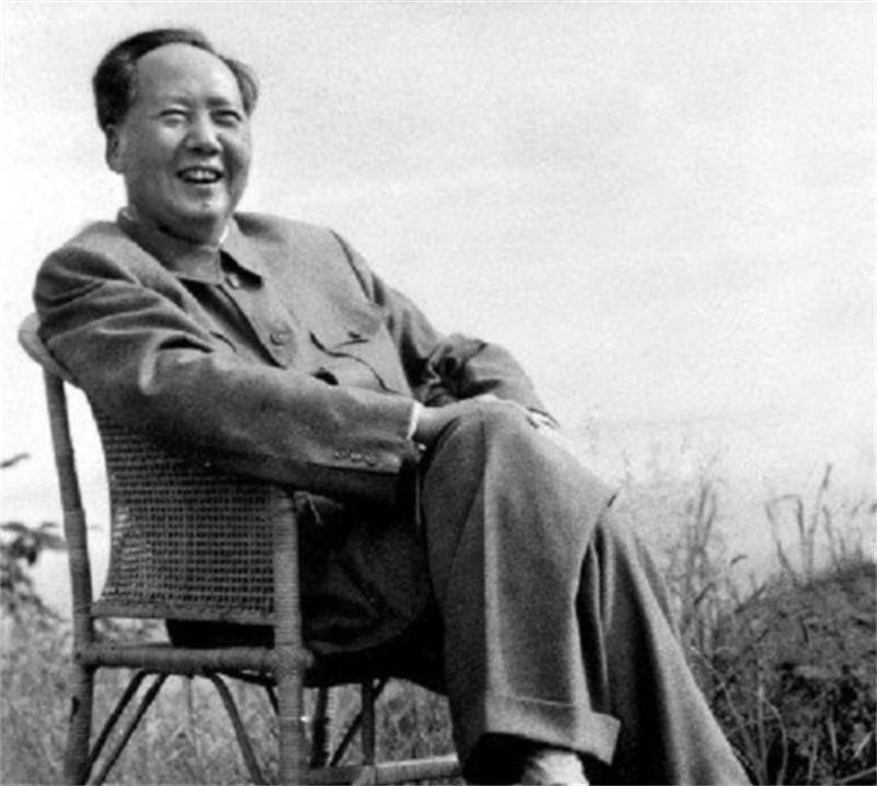 1953年，陈赓在哈尔滨被警察拦车，随后哈尔滨推进了“严打”运动