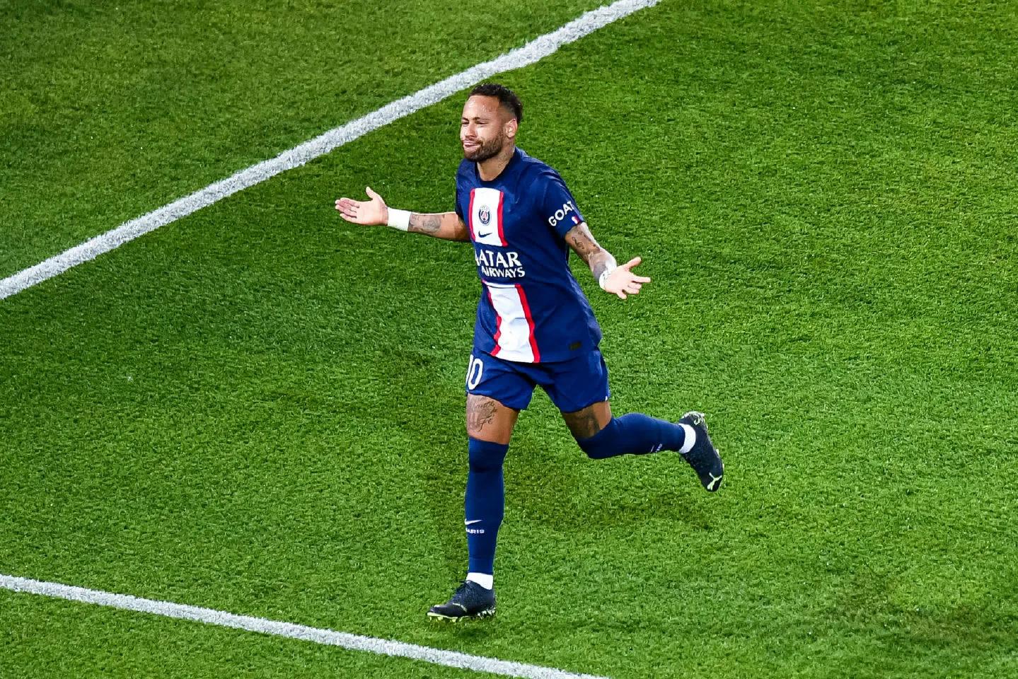 16赛季法甲主场积分榜（法甲最新积分榜 巴黎连场轰5球2分领跑 升班马图卢兹轰3球攀升至第4）