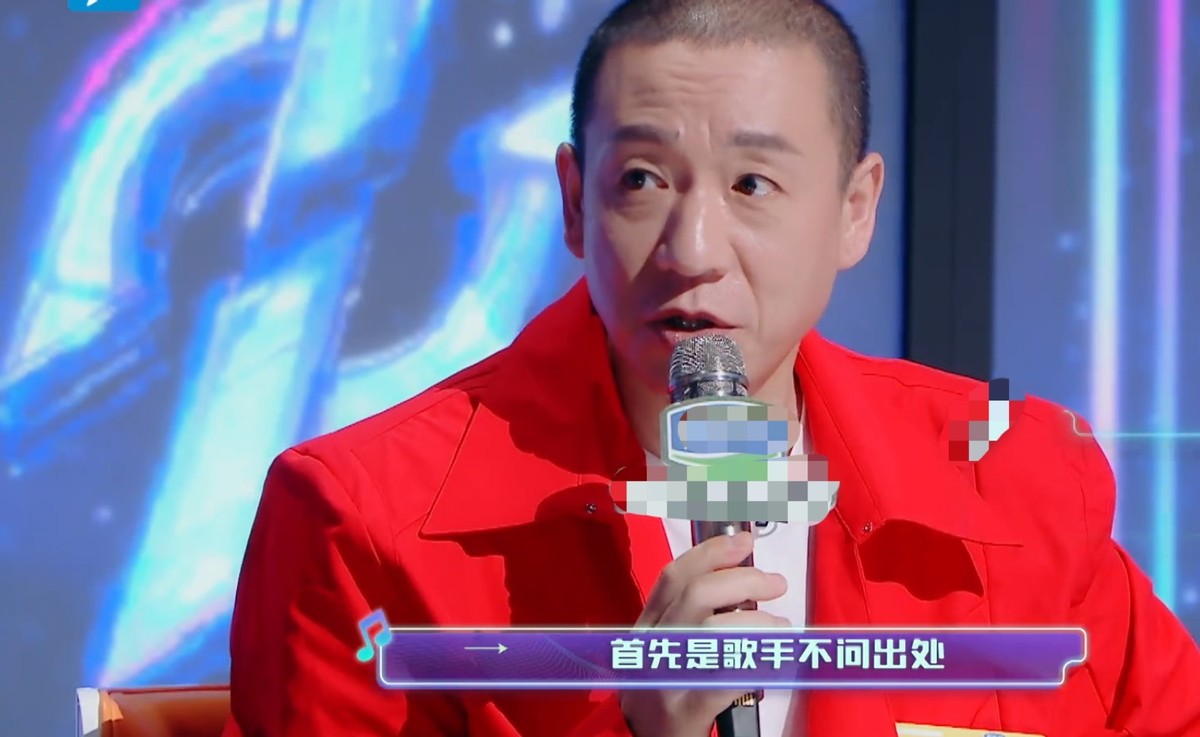 王靖雯，谢谢你让《为歌而赞》封神，也让观众看到了梁龙的高情商