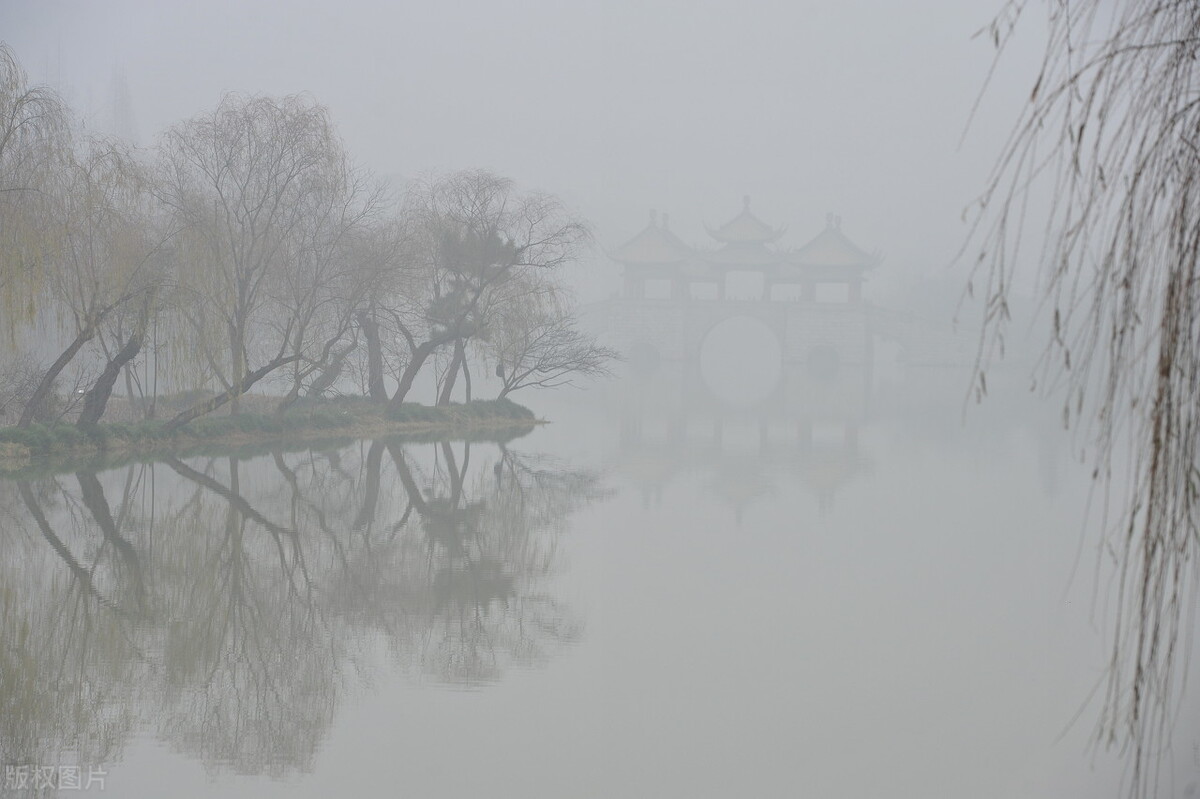 冬至晴天意味着什么意思「冬至将至,农村俗语“冬至晴一天,春节雨雪连”,冬至晴天好不好」
