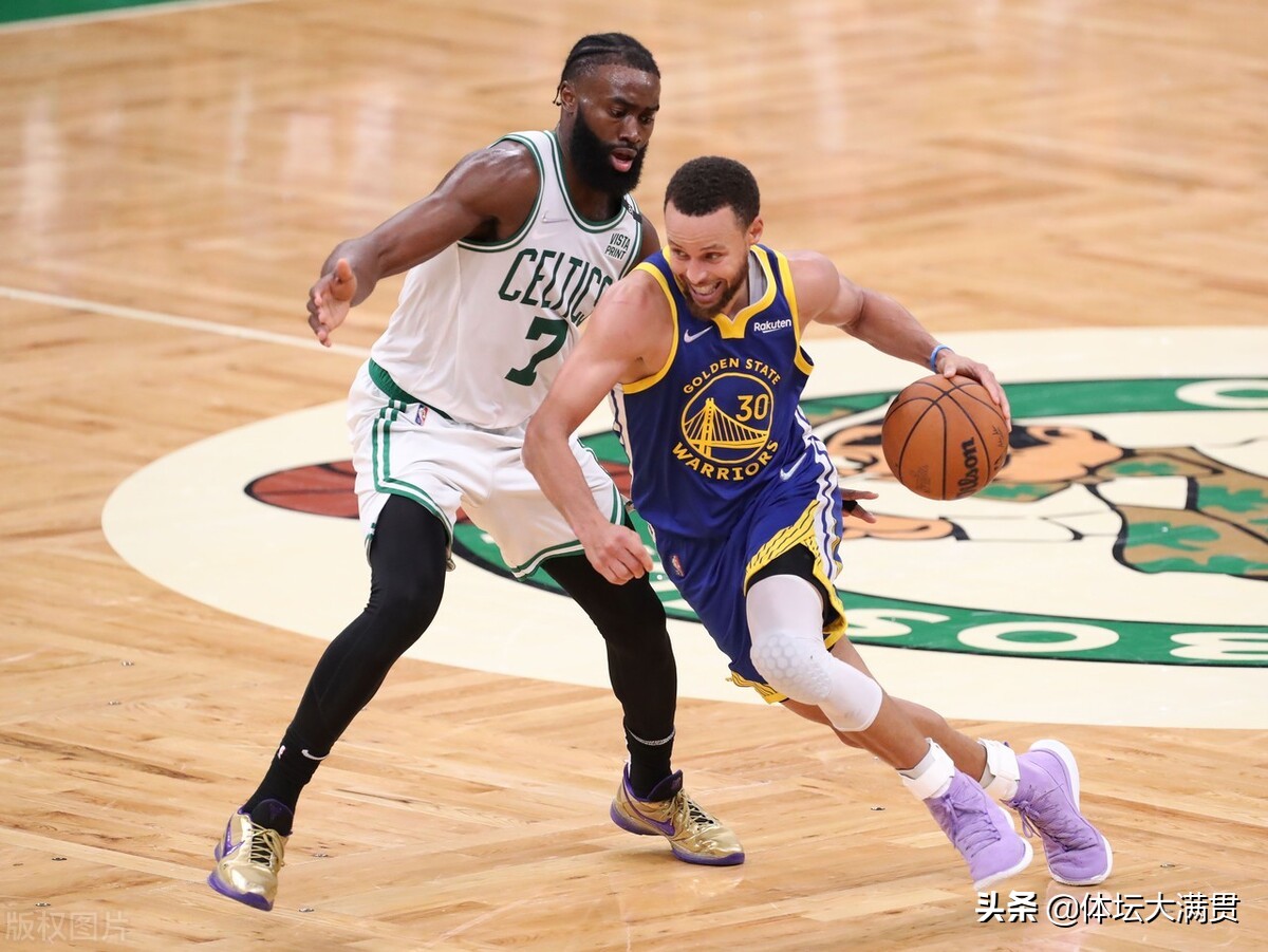 NBA总冠军vs世界杯冠军(库里34分，勇士103-90凯尔特人，大比分4-2夺得总冠军)