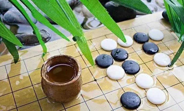 品张庆和《仰望》| 是山的位置抬举了你 别把它当成自己的高度