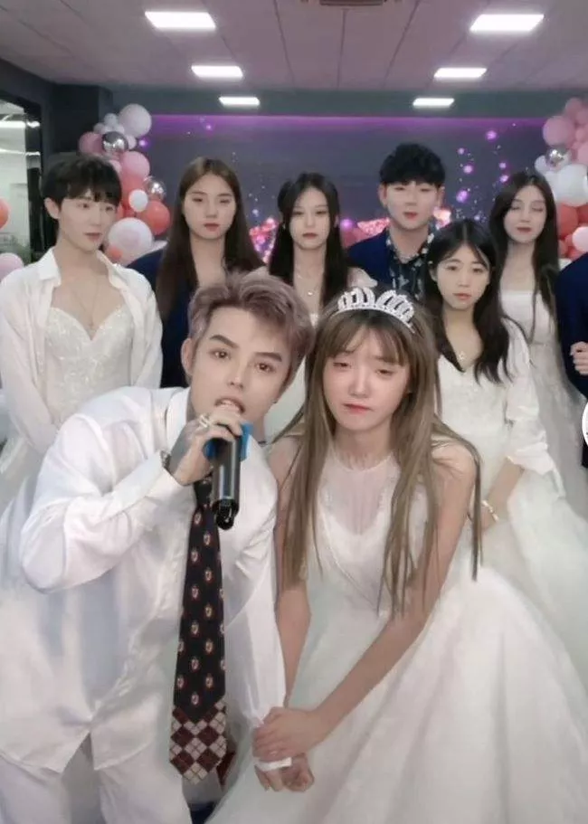 2021，网红“查无此人”