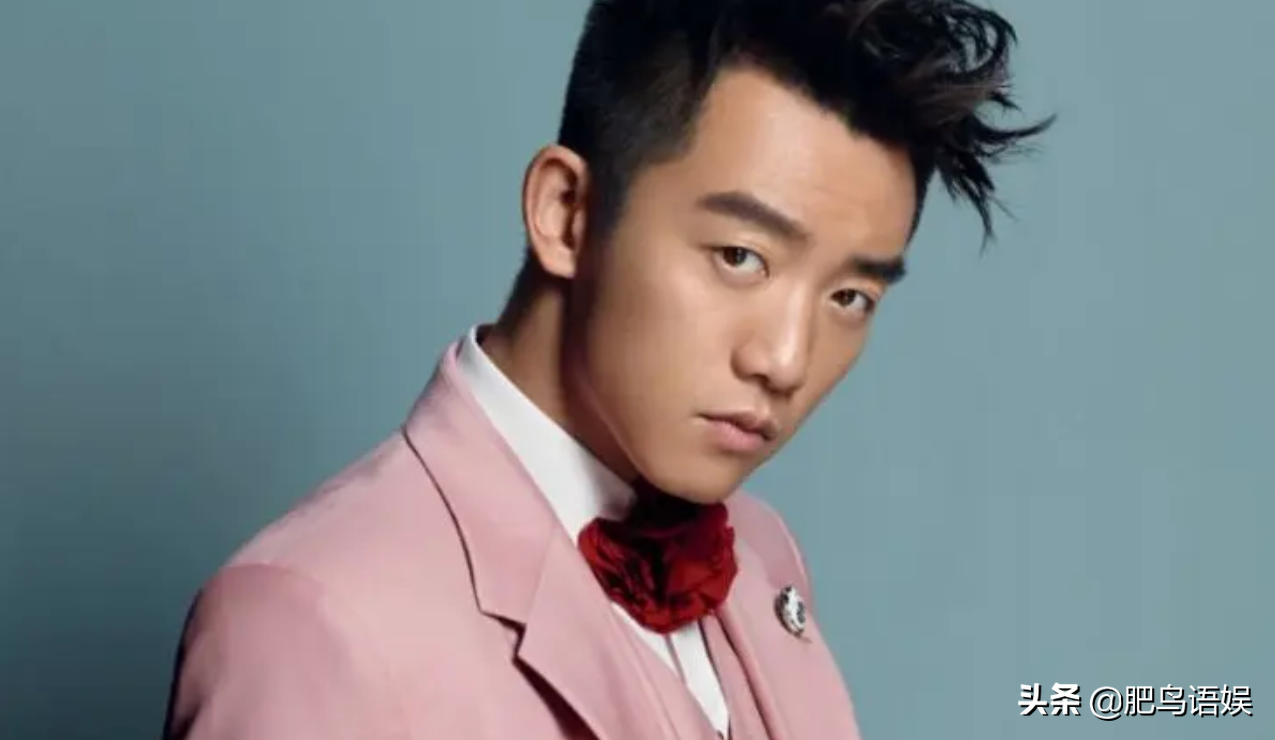 郑恺被冻结900万上热搜！网友直呼：钱不多，录几次跑男赚回来了