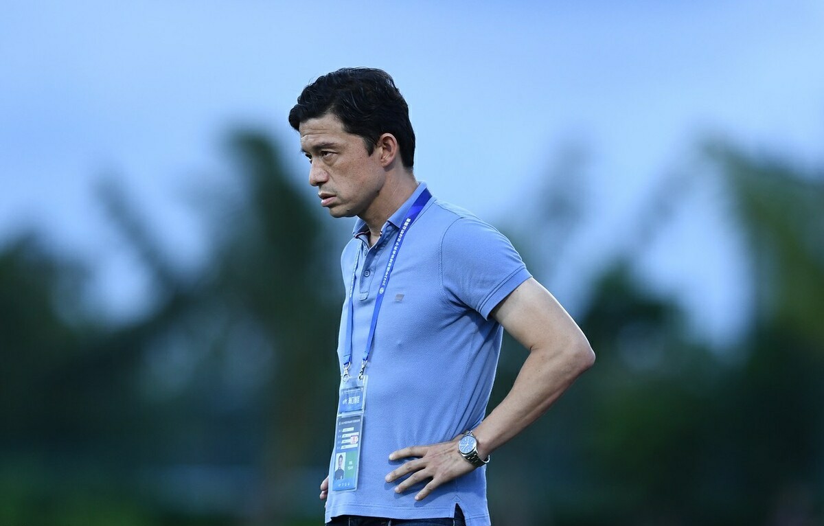 刚加盟球队就踢首发(谢晖胆子太大了!