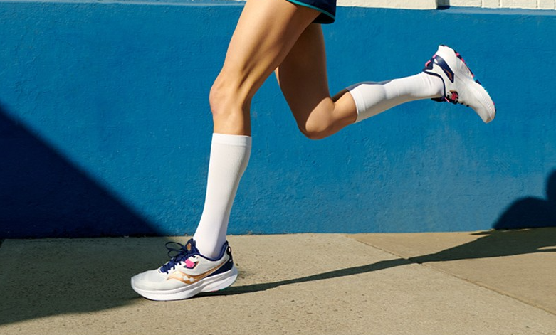 女运动鞋哪个牌子穿着舒服质量好（2022年，跑者世界评选最佳女子跑鞋）