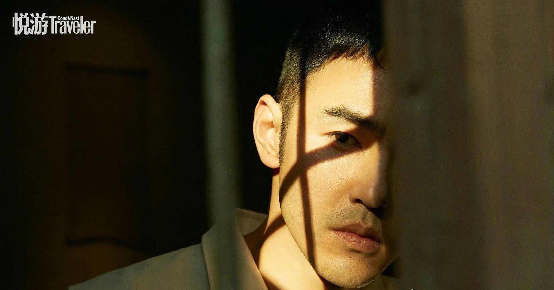 古装丑男？不，现代美男