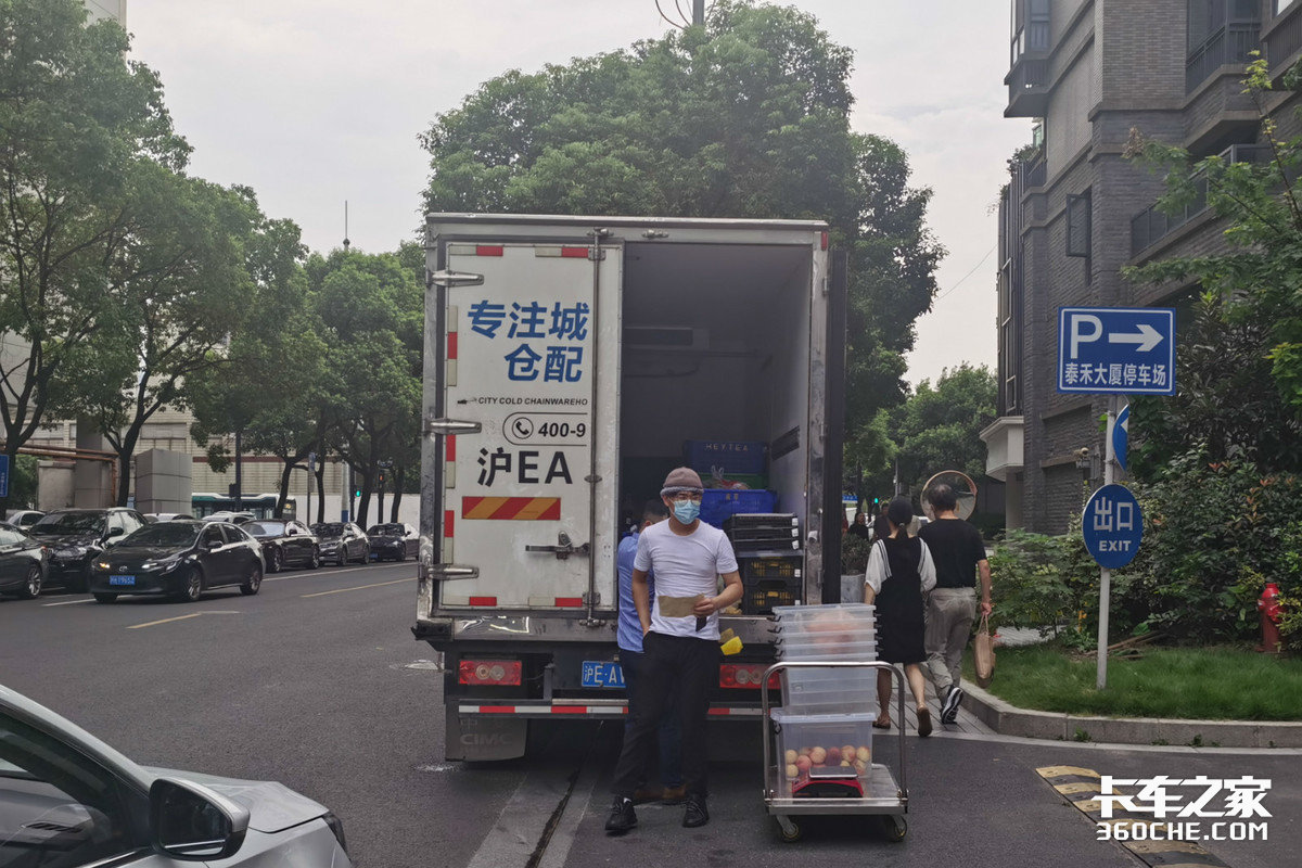 4萬塊錢預(yù)算想買貨車？試試這四款車，實(shí)惠到爆