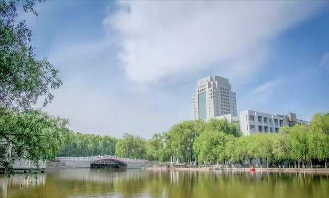 新年伊始，河北高校有两位校长先后“出走”，去了北工大和天理工