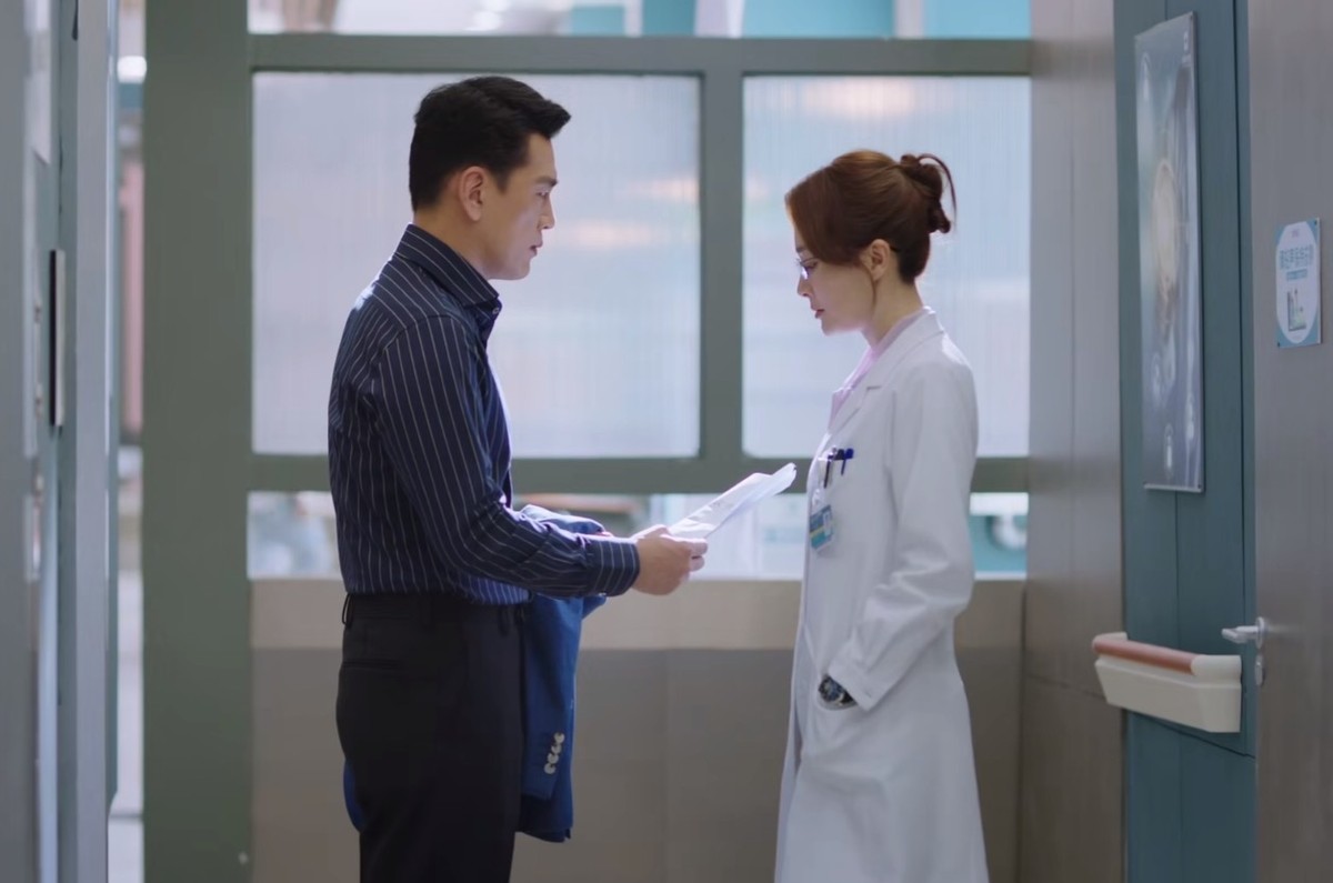 《关于唐医生的一切》开播！王耀庆刘奕君演配角，这阵容该爆了吧