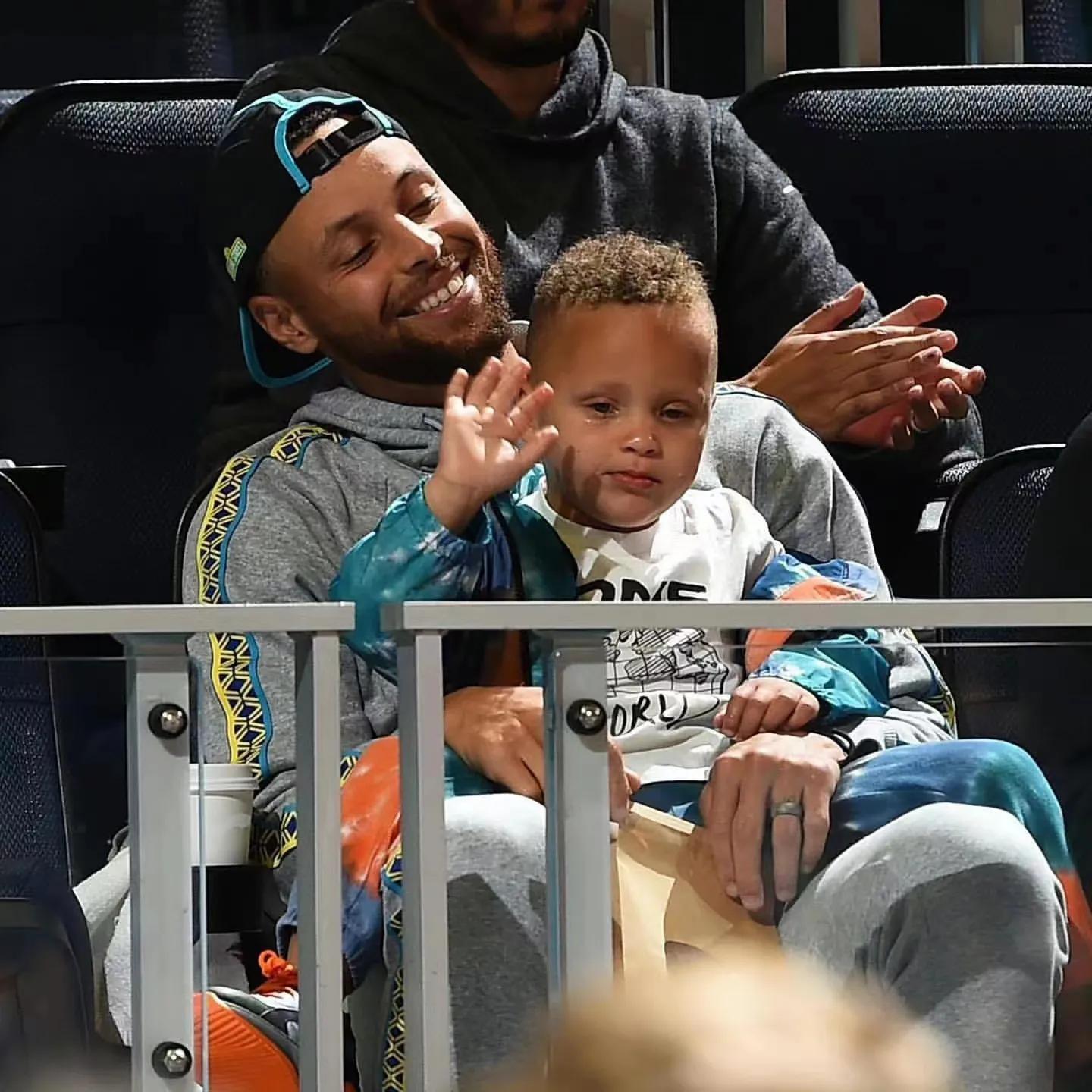 为什么想去美国看nba（为什么在中国女生看NBA都喜欢库里？）