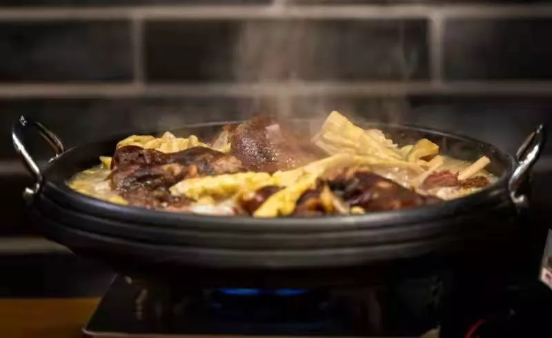 隔着千山万水，看完这篇，都能闻到家乡的味道...