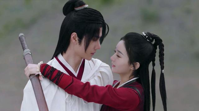 赵丽颖吻(《有翡》中王一博与赵丽颖的精彩画面,两场吻戏,看20遍都不