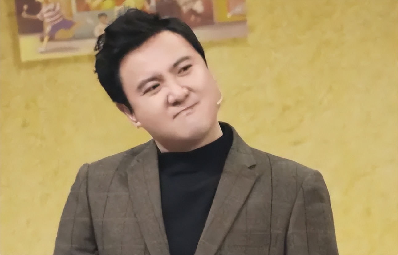 明明有1米8的大高个，但看起来很“矮”的12位男星，个个让人意外