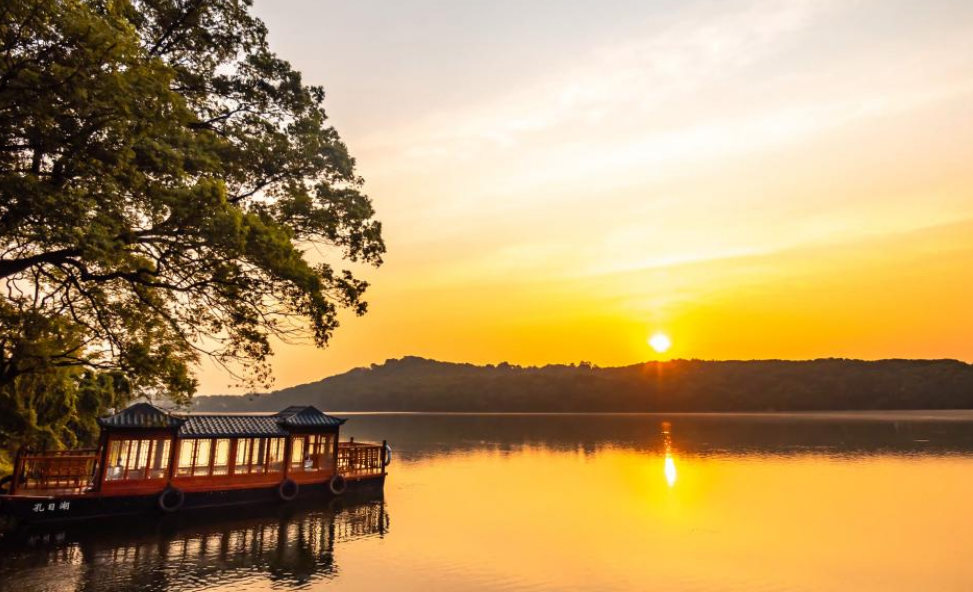 校名很“唬人”的二本大学，听着愣是像985，很容易被混淆