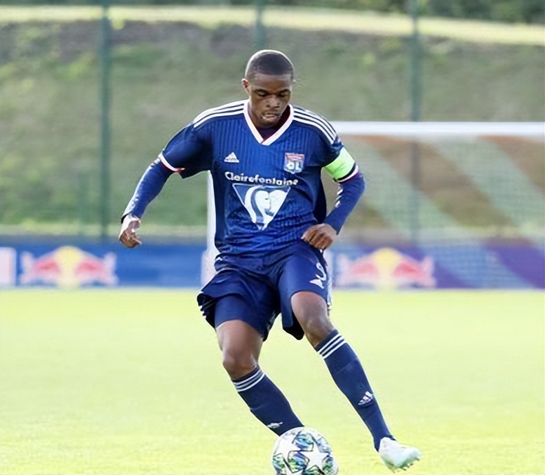 出征世界杯法国皮埃尔(眼光太毒,马尔蒂尼神了!