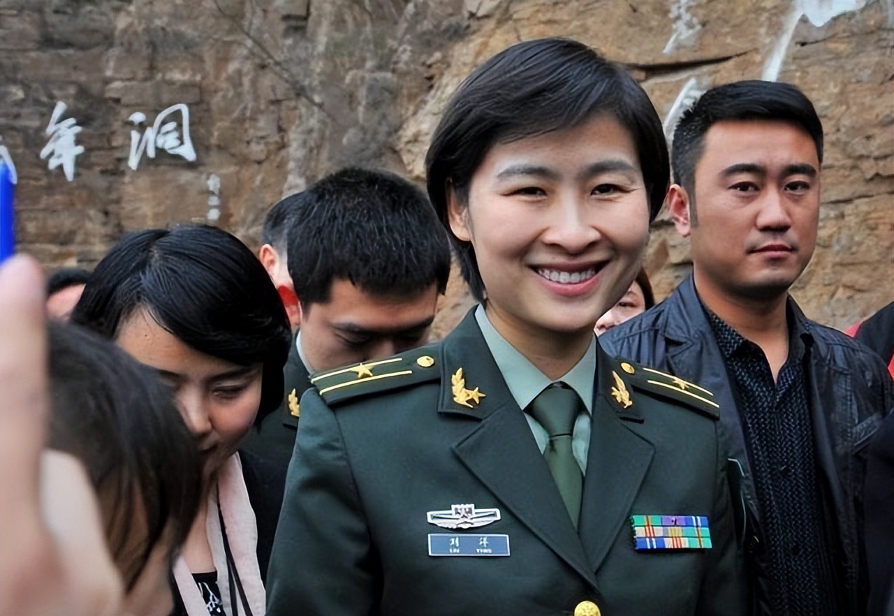 刘洋:中国第一位女航天员,10年2次登上太空,如今晋升大校军衔