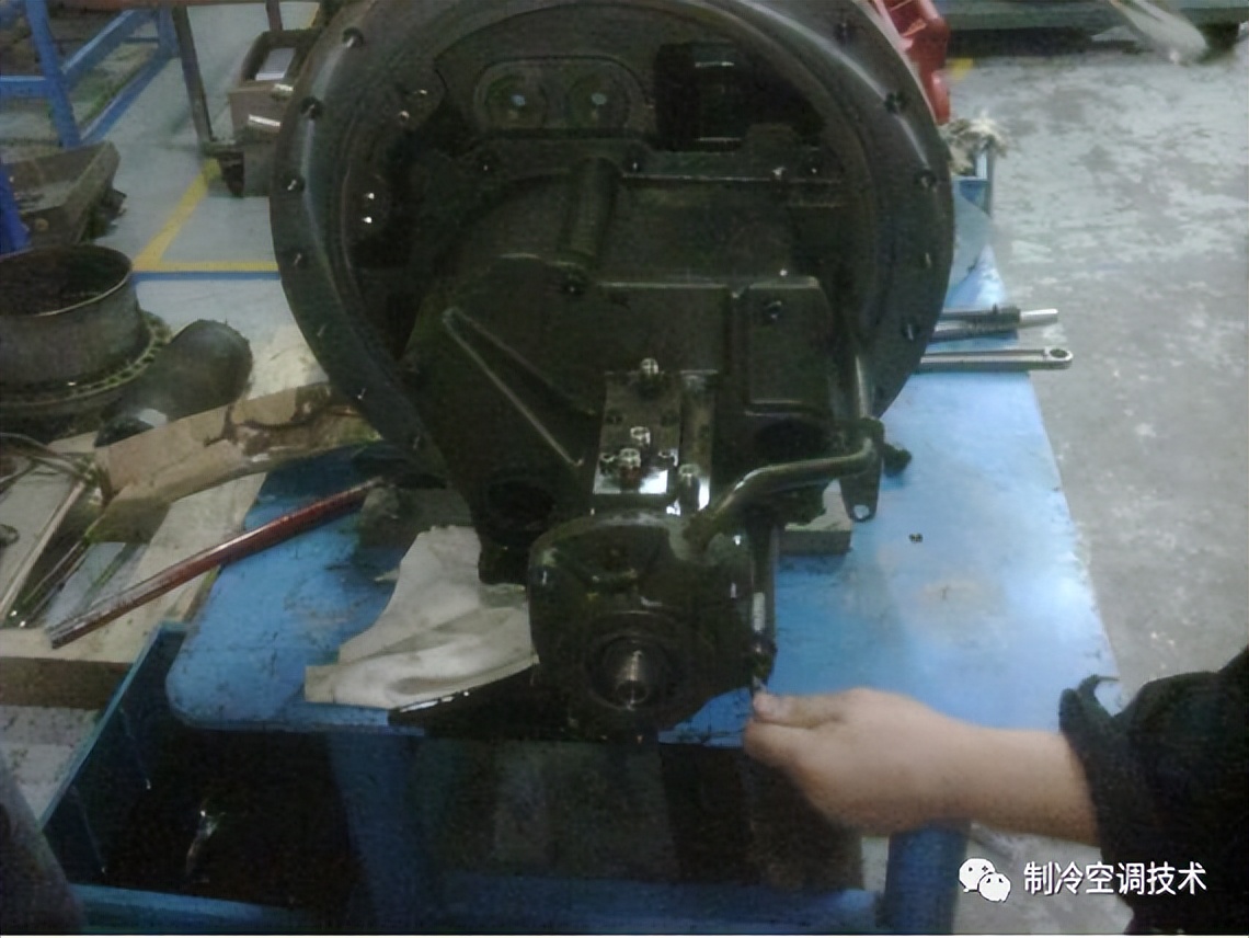 螺杆压缩机的拆卸与安装流程